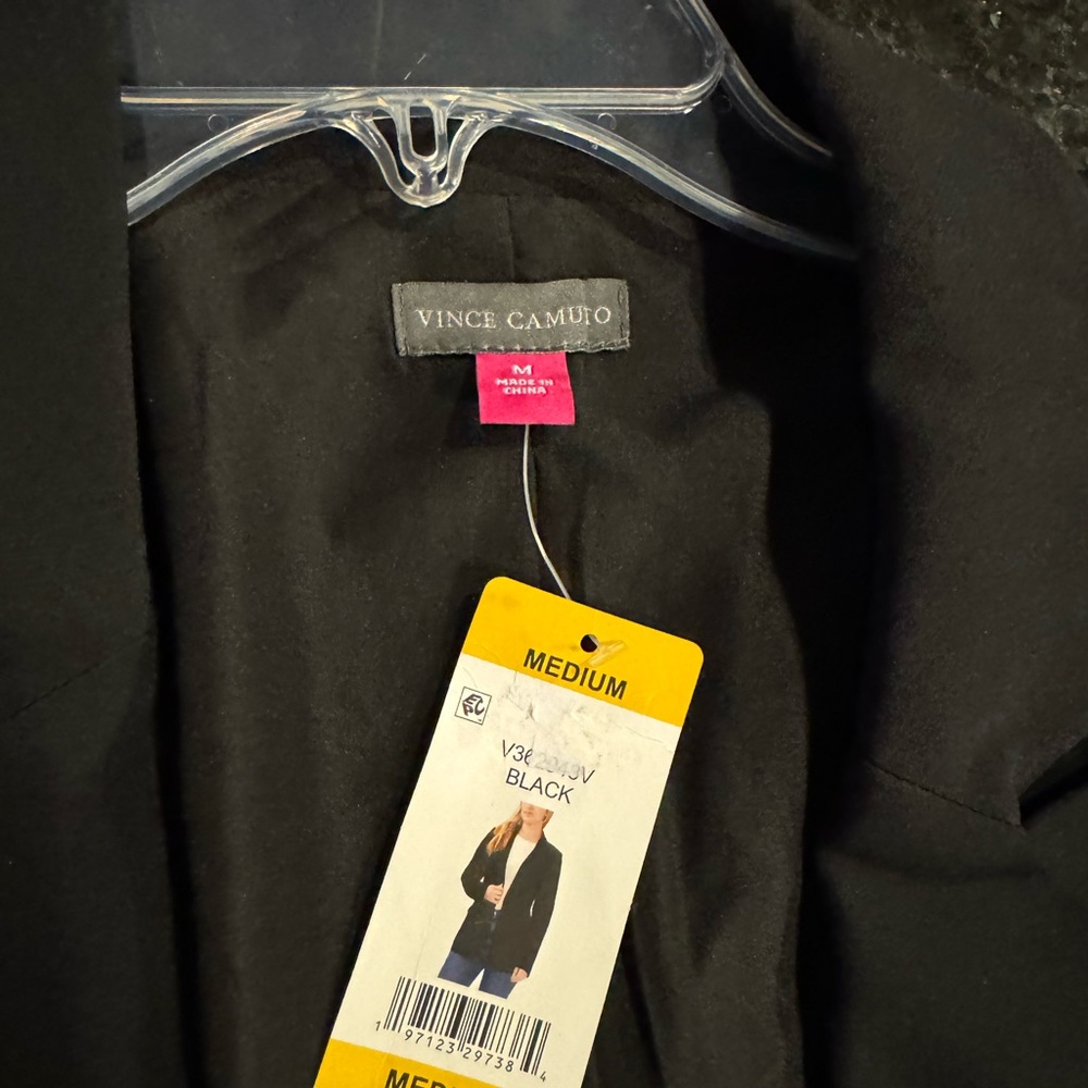 Vince Camuto size medium women’s blazer